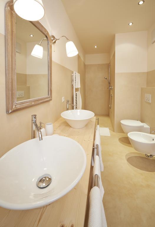 Ferienwohnung Weingut Stuck Eppan an der Weinstraße Zimmer foto